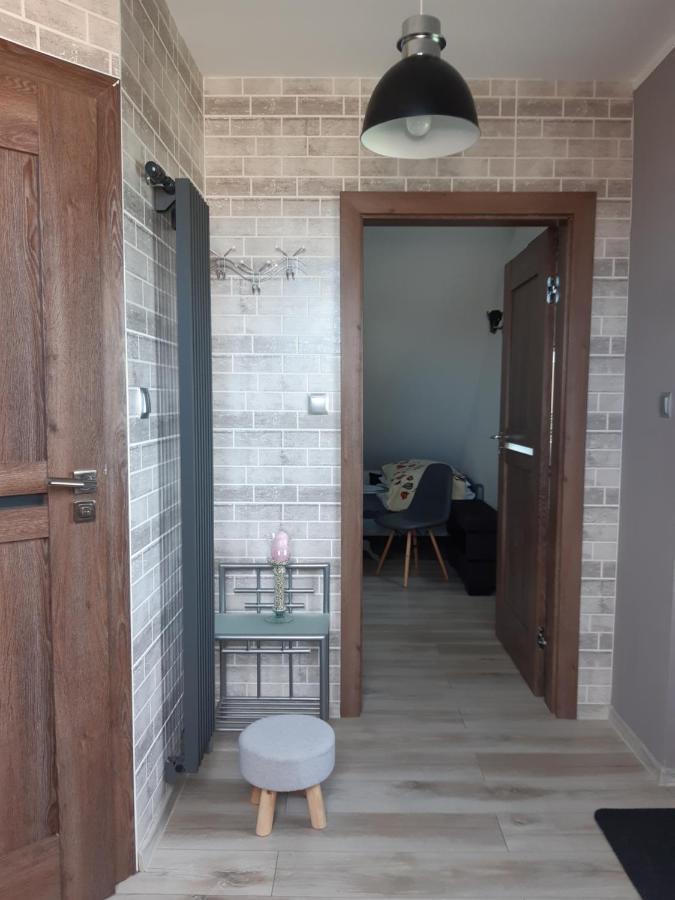 Maly Apartamencik Teo Ревал Екстериор снимка