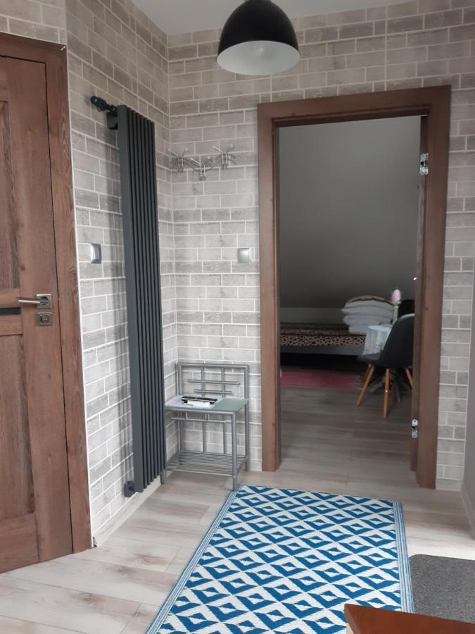 Maly Apartamencik Teo Ревал Екстериор снимка